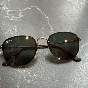 Ray-Ban Black and Gold Frame Sunglasses